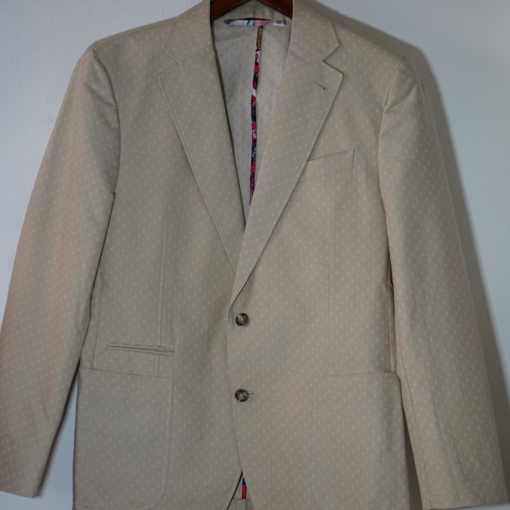 Sportscoat with Small Skulls